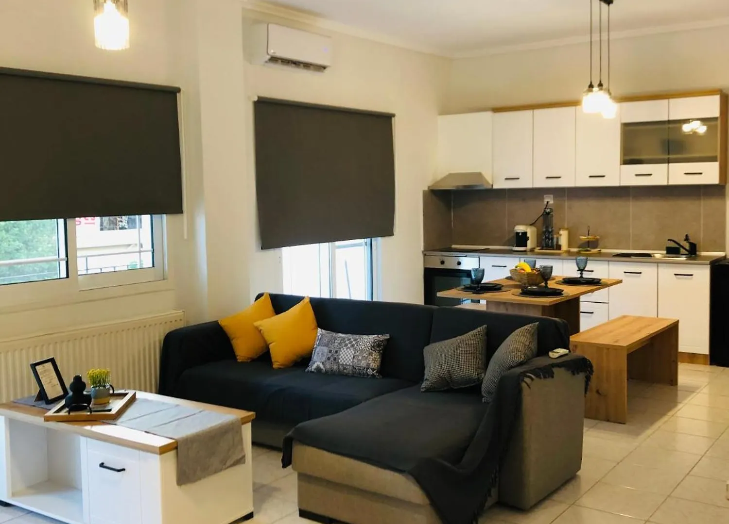 Ikies A&A Suites & Villas Νέα Μουδανιά 0*,  Ελλάδα
